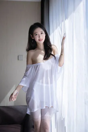 鸽子写手沉迷老头环，被催更粉丝在约炮软件钓出来调教成肉便器